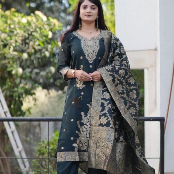 Festive Woven Gold Banarasi-Style Salwar Kameez Set in Deep Emerald Green