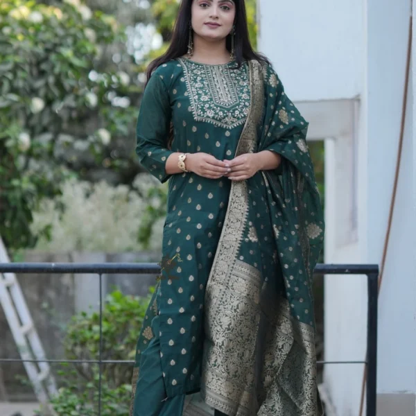 Women's Bottle Green Art Cotton Kurta Set with Intricate Zari Embroidery & Woven Dupatta